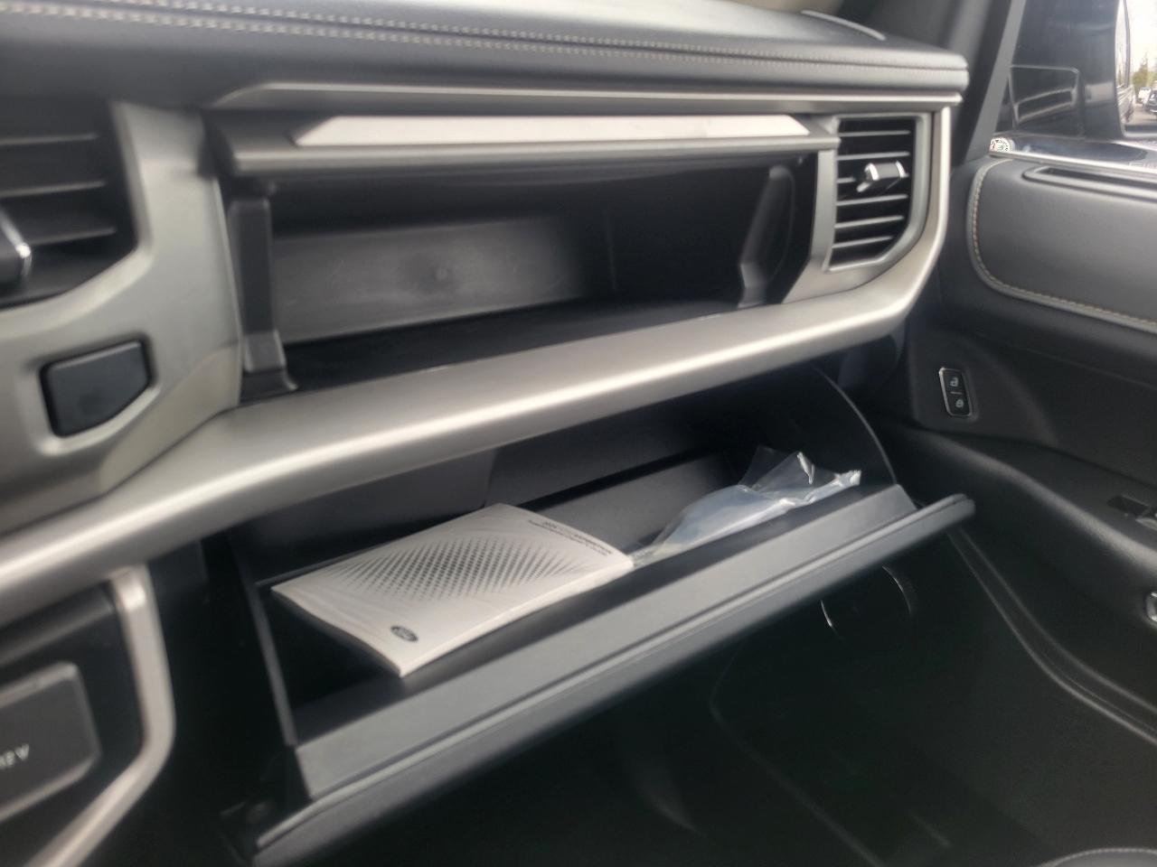 Ford Expedition Max XLT 4x4 2024