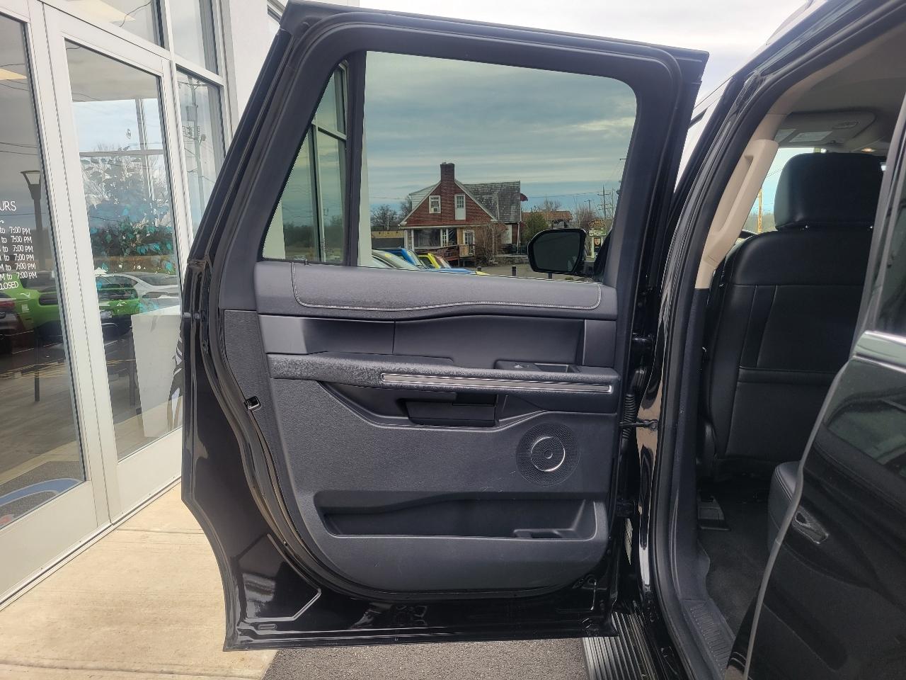 Ford Expedition Max XLT 4x4 2024