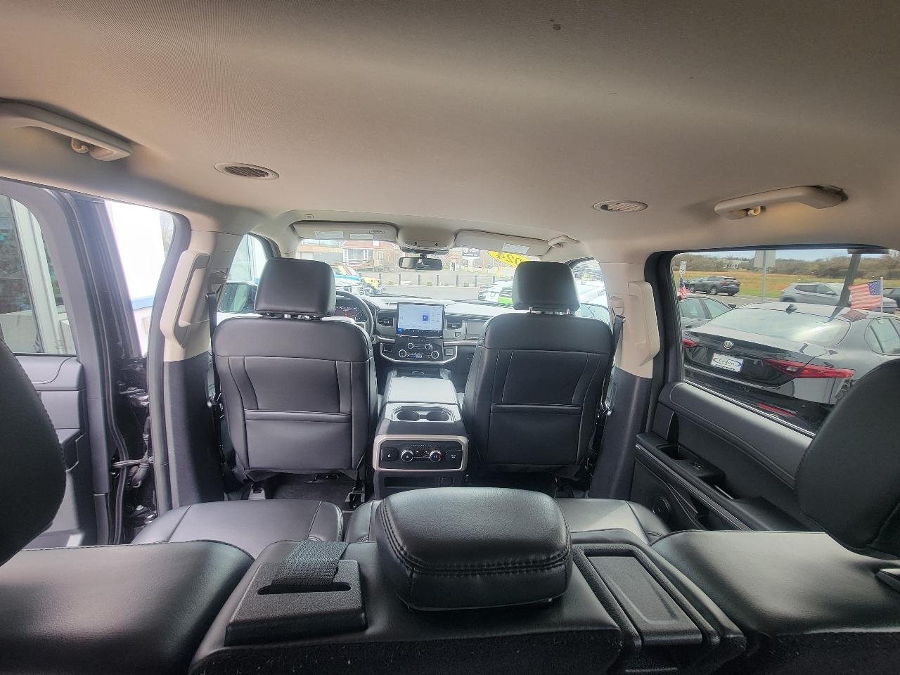 Ford Expedition Max XLT 4x4 2024