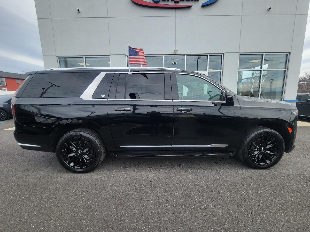 Cadillac Escalade ESV RWD 4dr Premium Luxury 2023