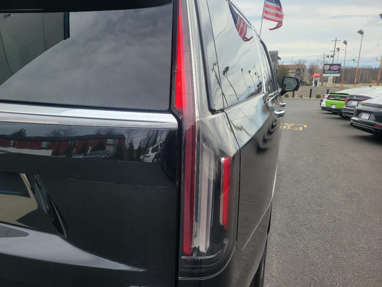 Cadillac Escalade ESV RWD 4dr Premium Luxury 2023