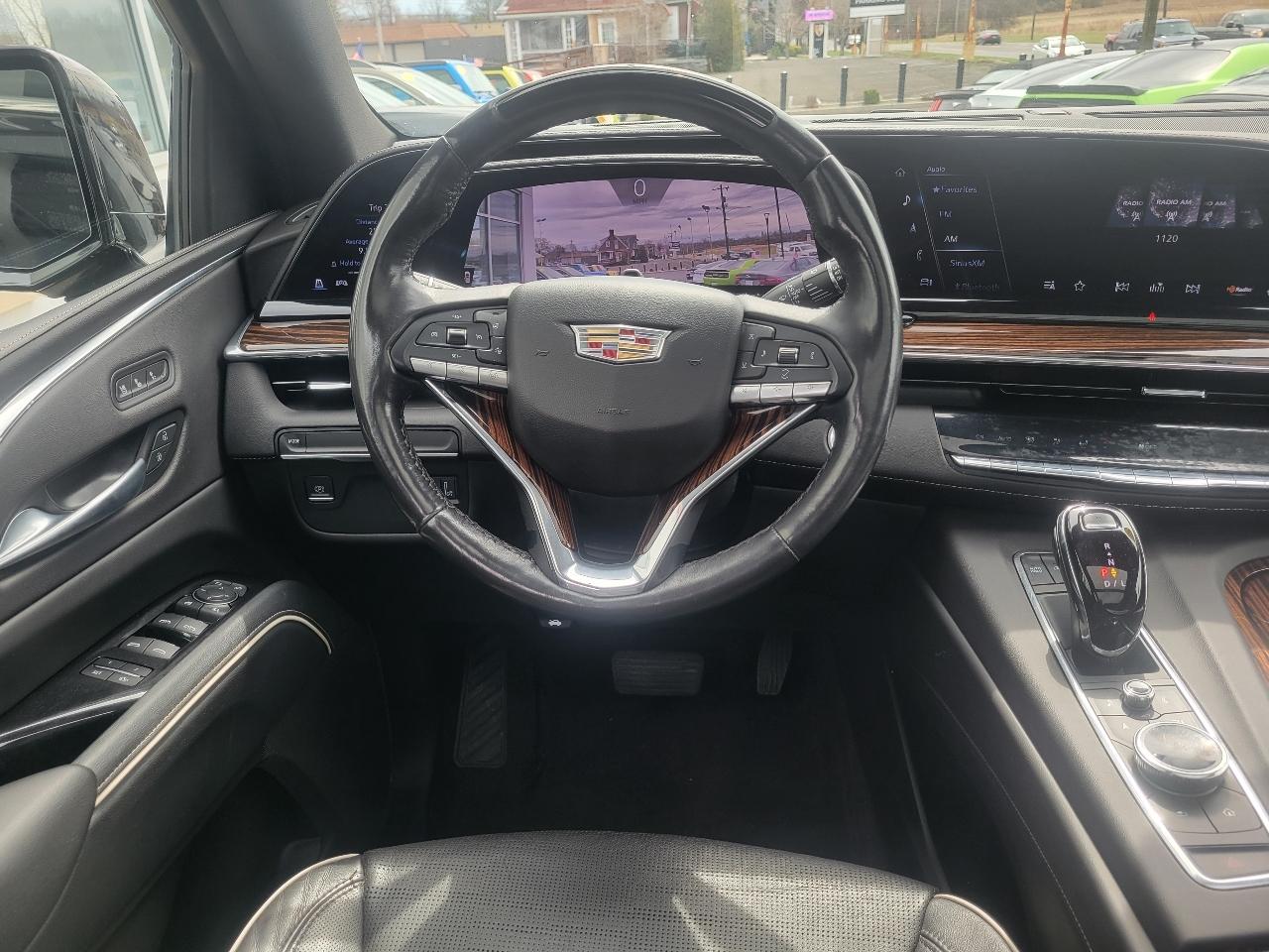 Cadillac Escalade ESV RWD 4dr Premium Luxury 2023