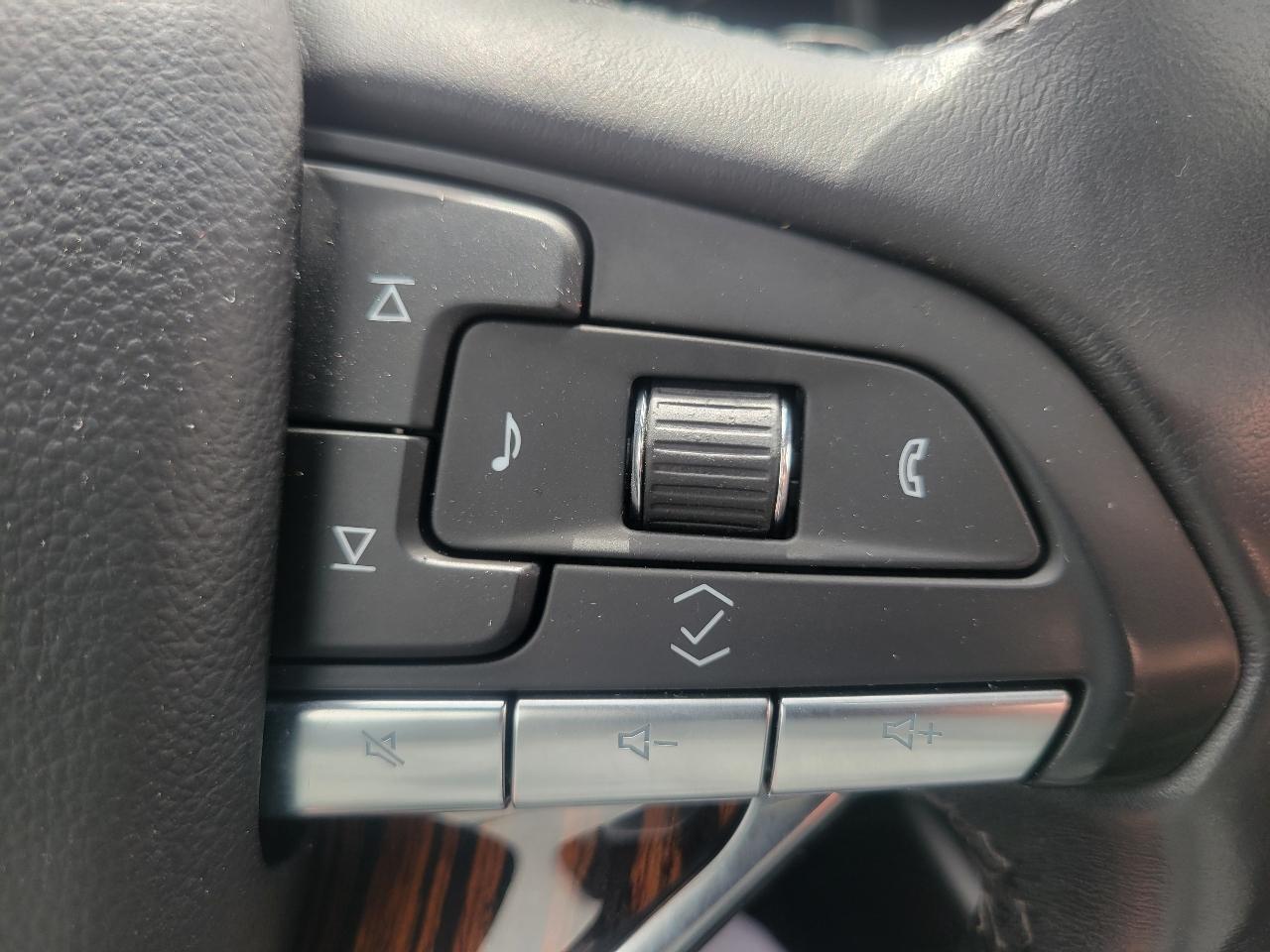 Cadillac Escalade ESV RWD 4dr Premium Luxury 2023