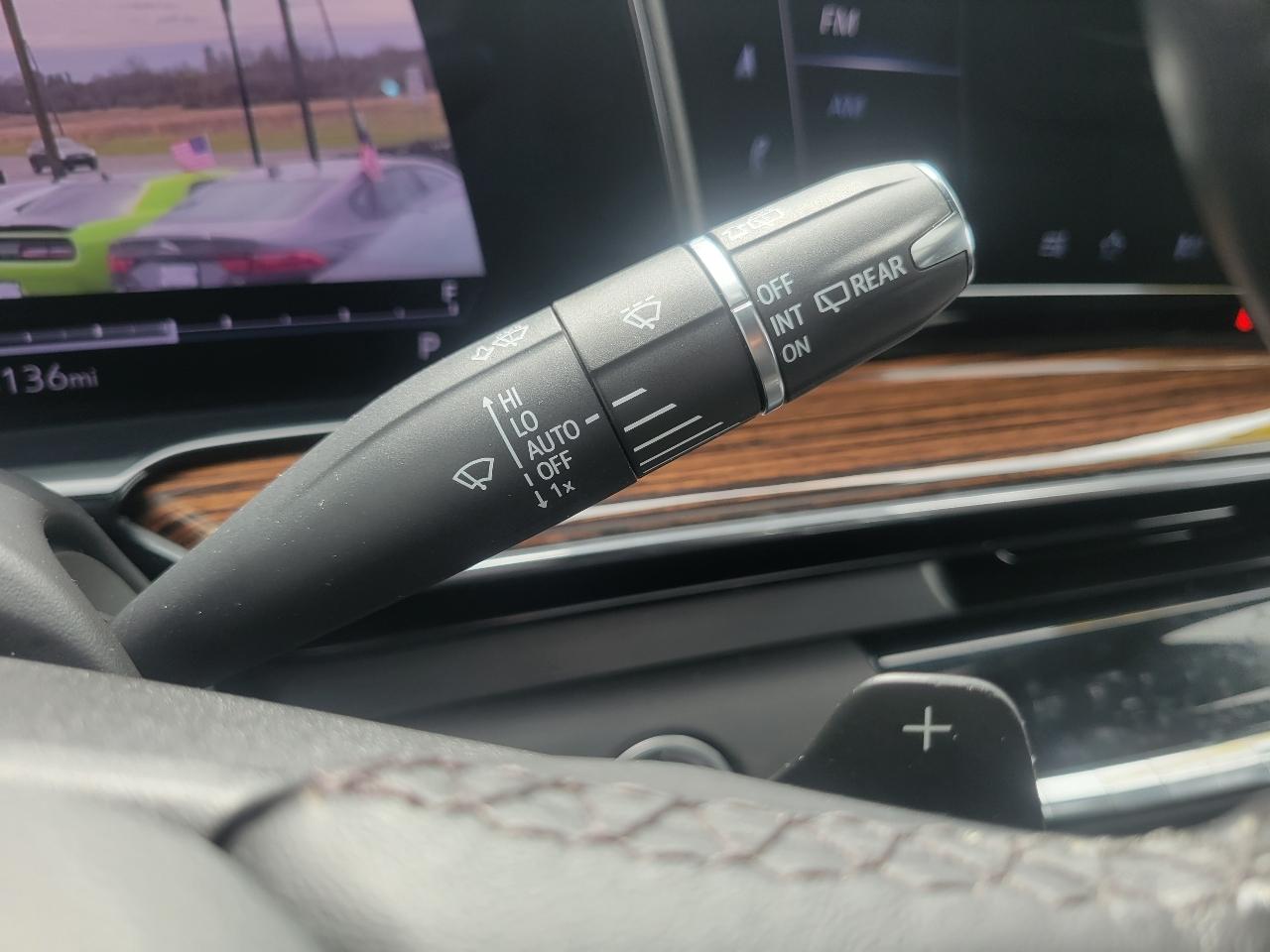 Cadillac Escalade ESV RWD 4dr Premium Luxury 2023