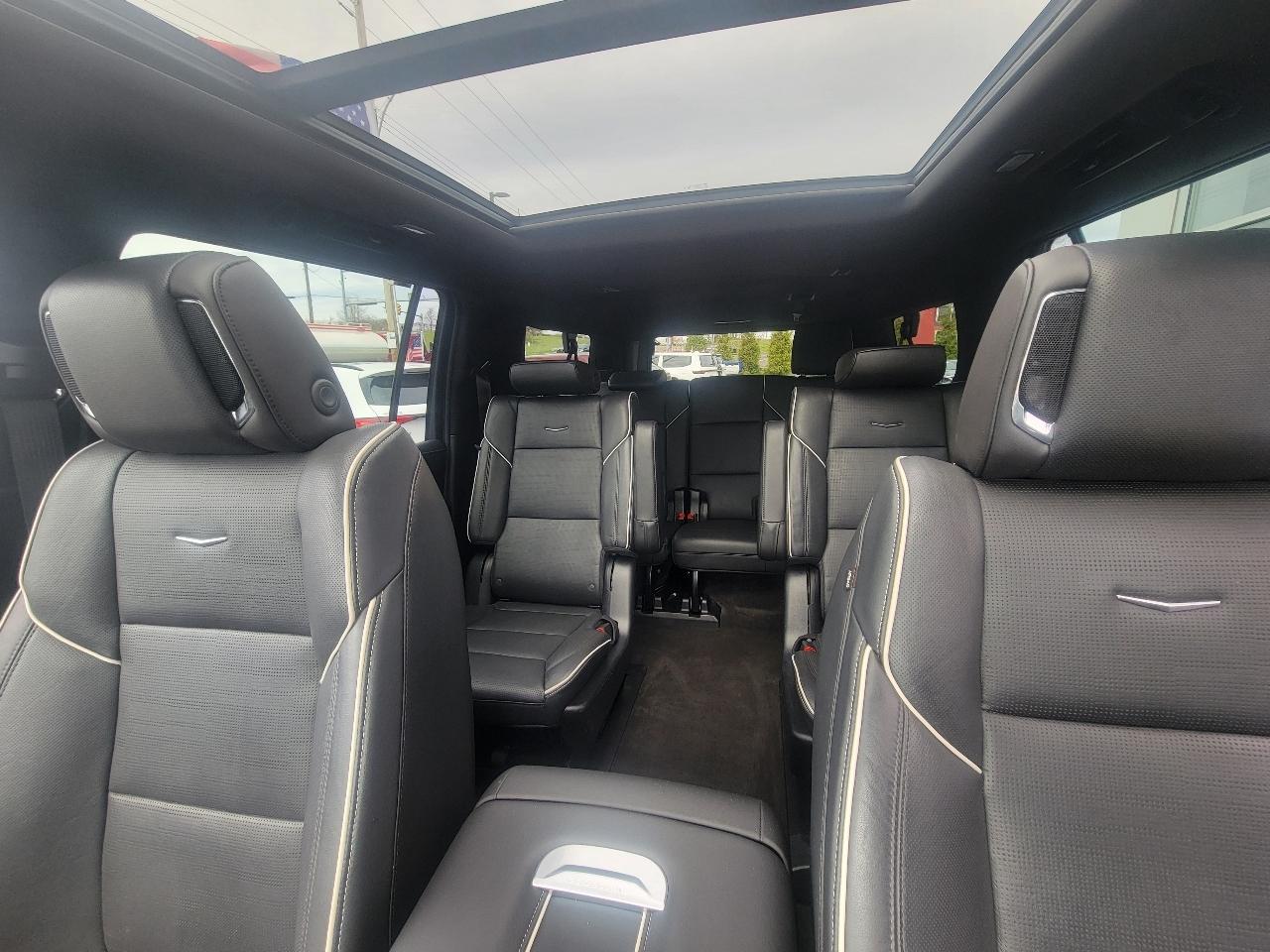 Cadillac Escalade ESV RWD 4dr Premium Luxury 2023