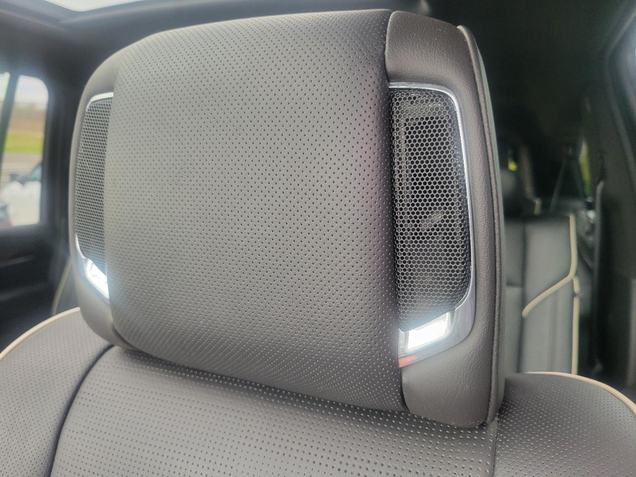 Cadillac Escalade ESV RWD 4dr Premium Luxury 2023