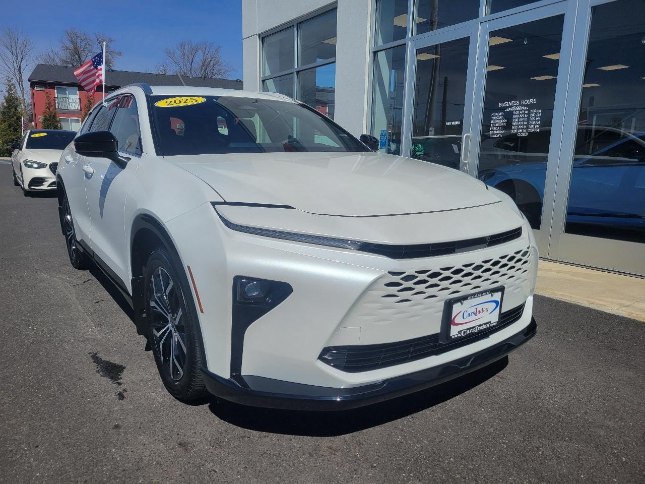 Toyota Crown Signia XLE AWD (Natl) 2025