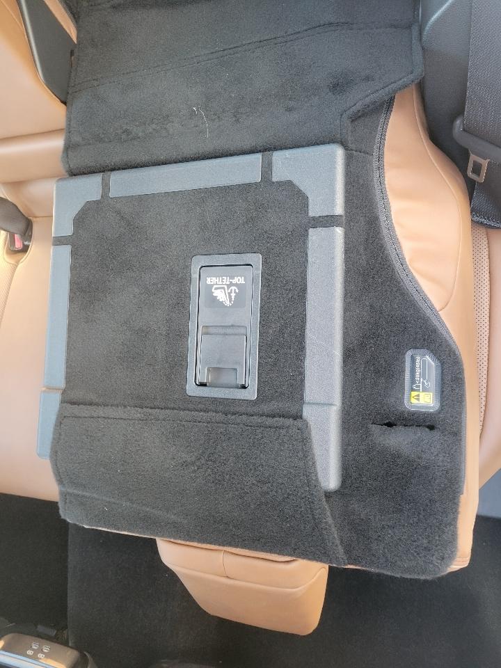 Toyota Crown Signia XLE AWD (Natl) 2025