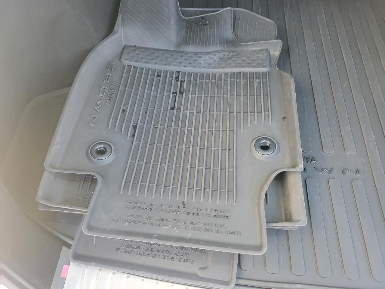 Toyota Crown Signia XLE AWD (Natl) 2025