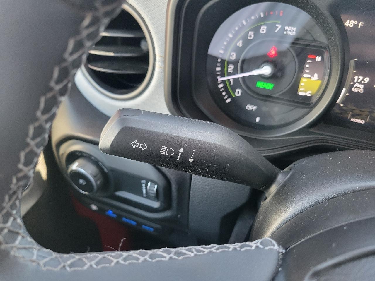 Jeep Wrangler 4xe Willys 4x4 2025