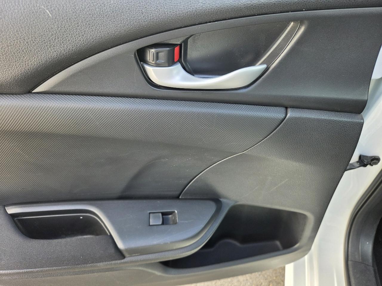 Honda Civic Sedan LX CVT 2020