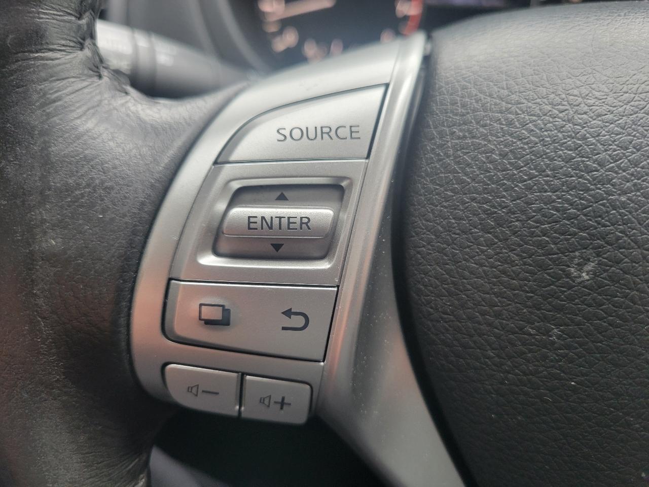 Nissan Altima 4dr Sdn I4 2.5 SL 2016