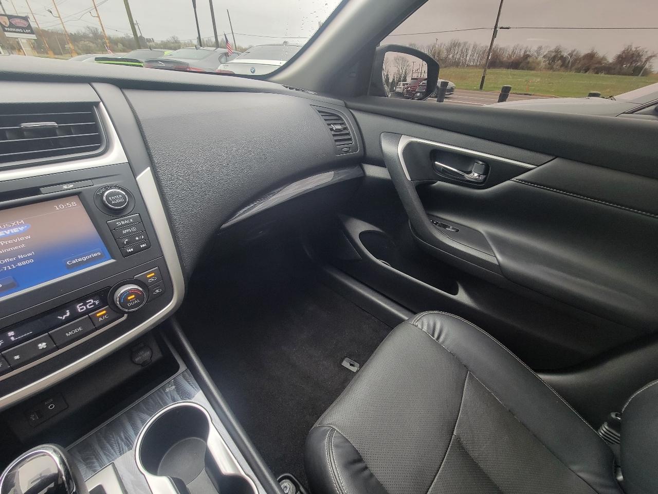 Nissan Altima 4dr Sdn I4 2.5 SL 2016