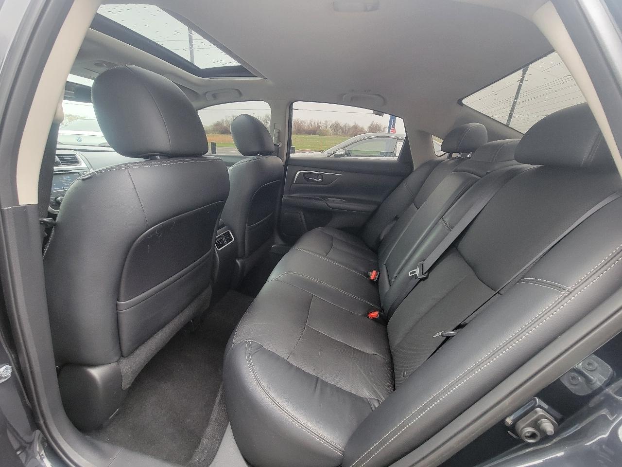 Nissan Altima 4dr Sdn I4 2.5 SL 2016