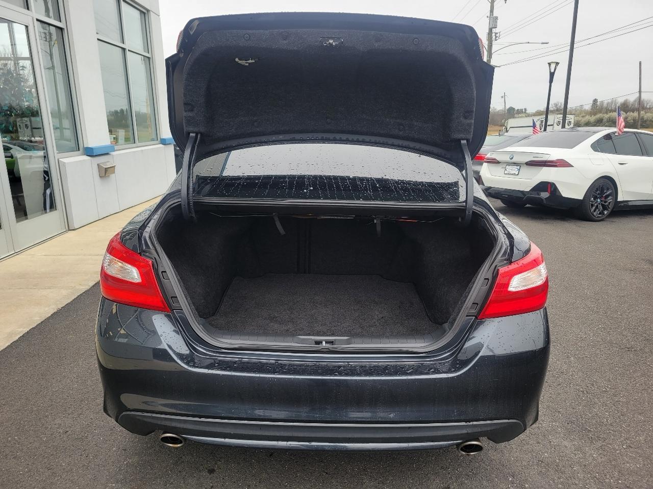 Nissan Altima 4dr Sdn I4 2.5 SL 2016