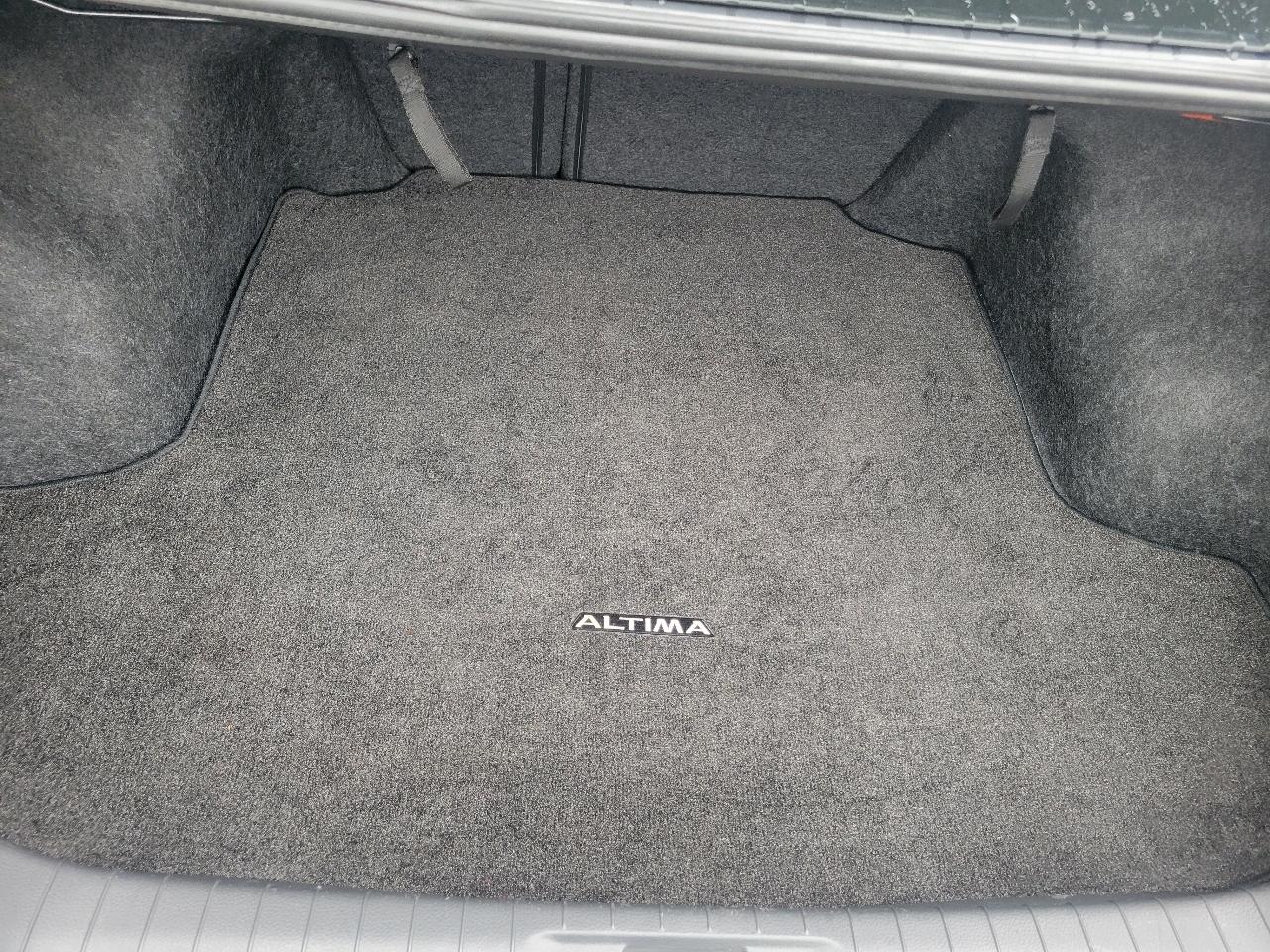 Nissan Altima 4dr Sdn I4 2.5 SL 2016