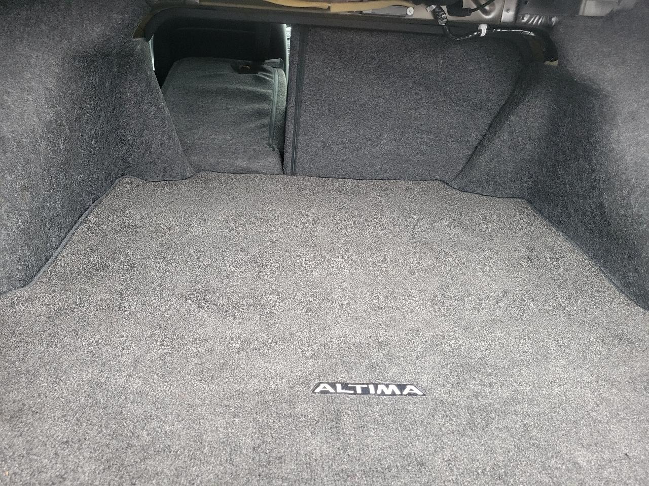 Nissan Altima 4dr Sdn I4 2.5 SL 2016