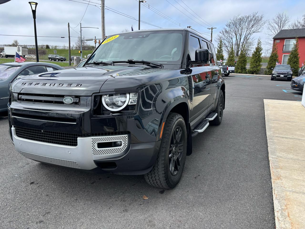 Land Rover Defender 110 S AWD 2023