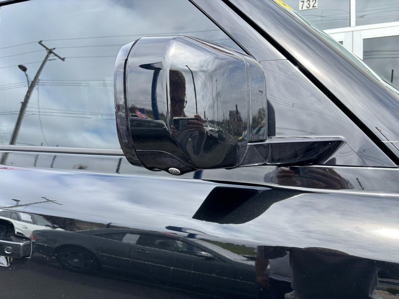 Land Rover Defender 110 S AWD 2023