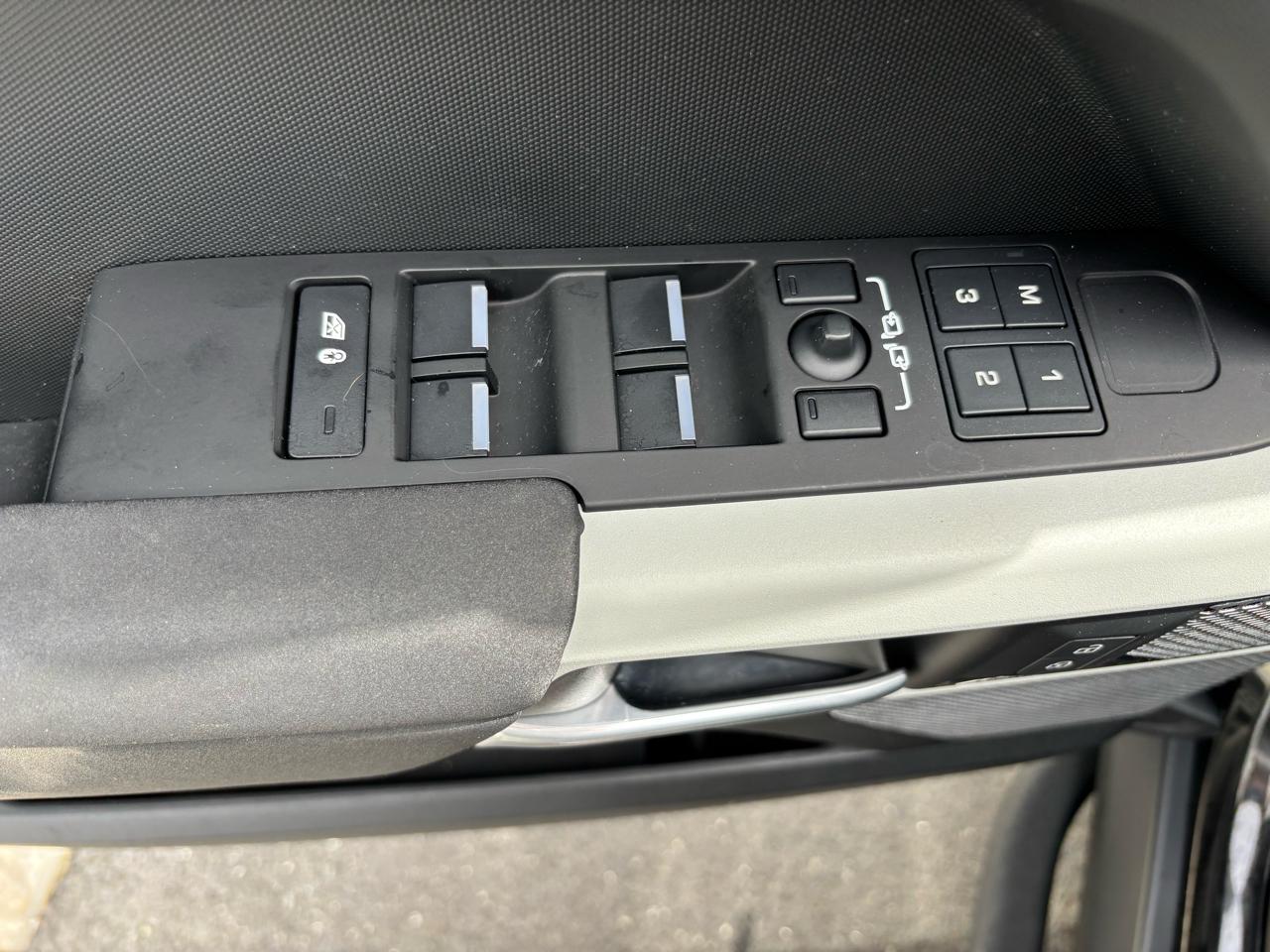 Land Rover Defender 110 S AWD 2023