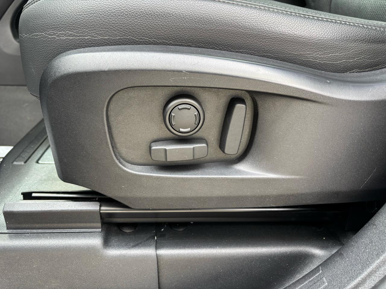 Land Rover Defender 110 S AWD 2023