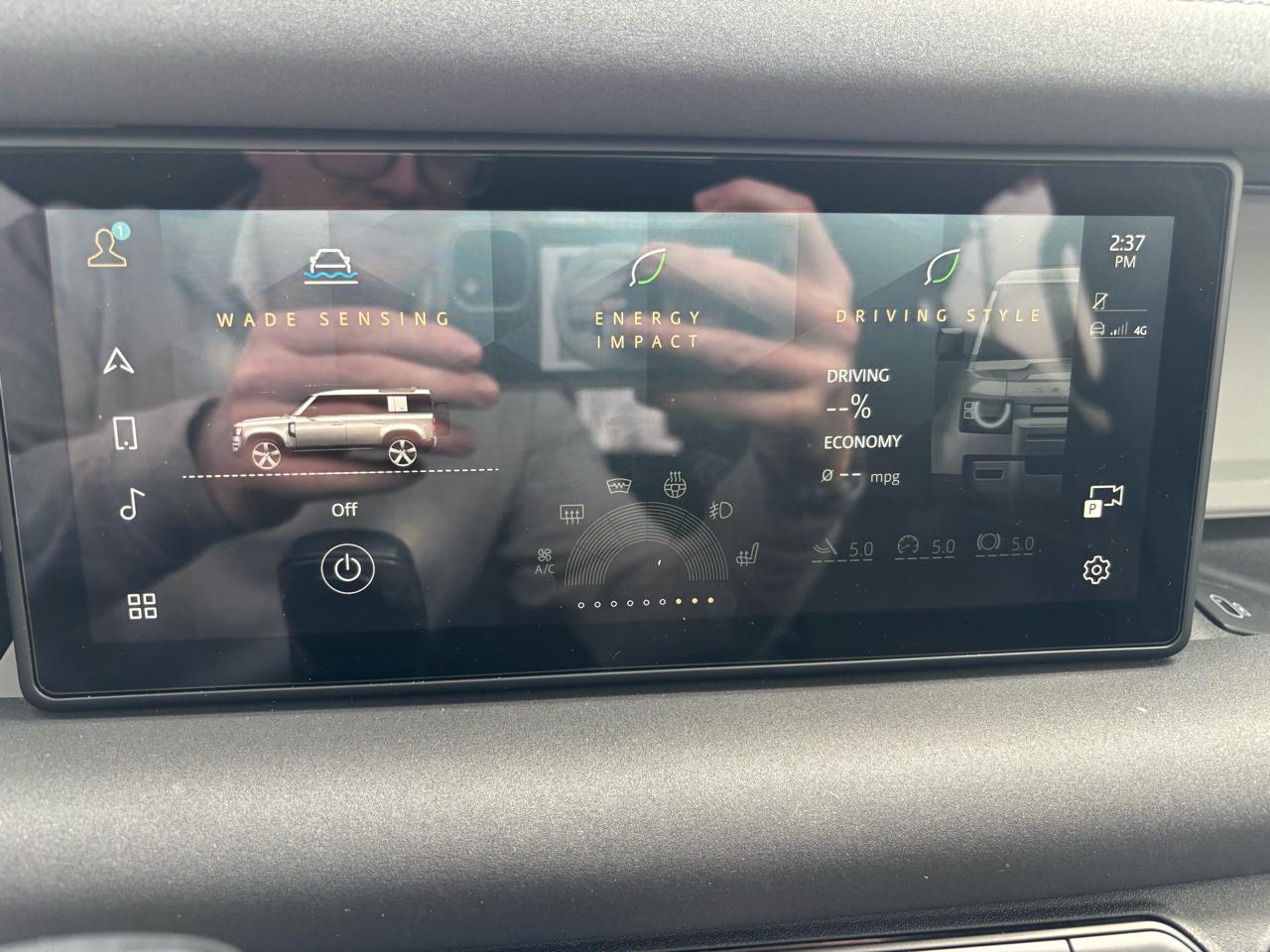 Land Rover Defender 110 S AWD 2023