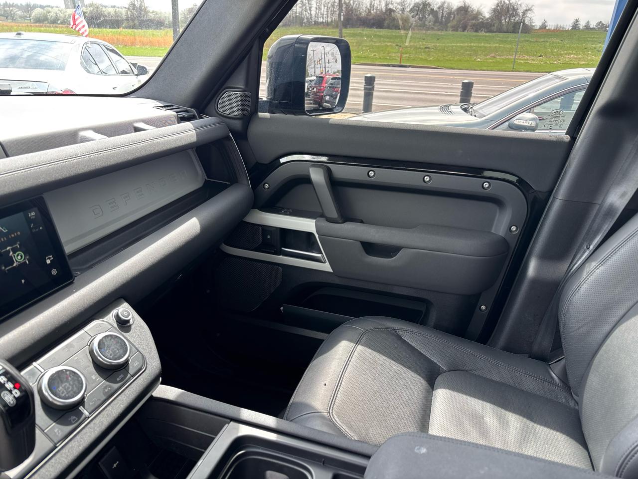 Land Rover Defender 110 S AWD 2023