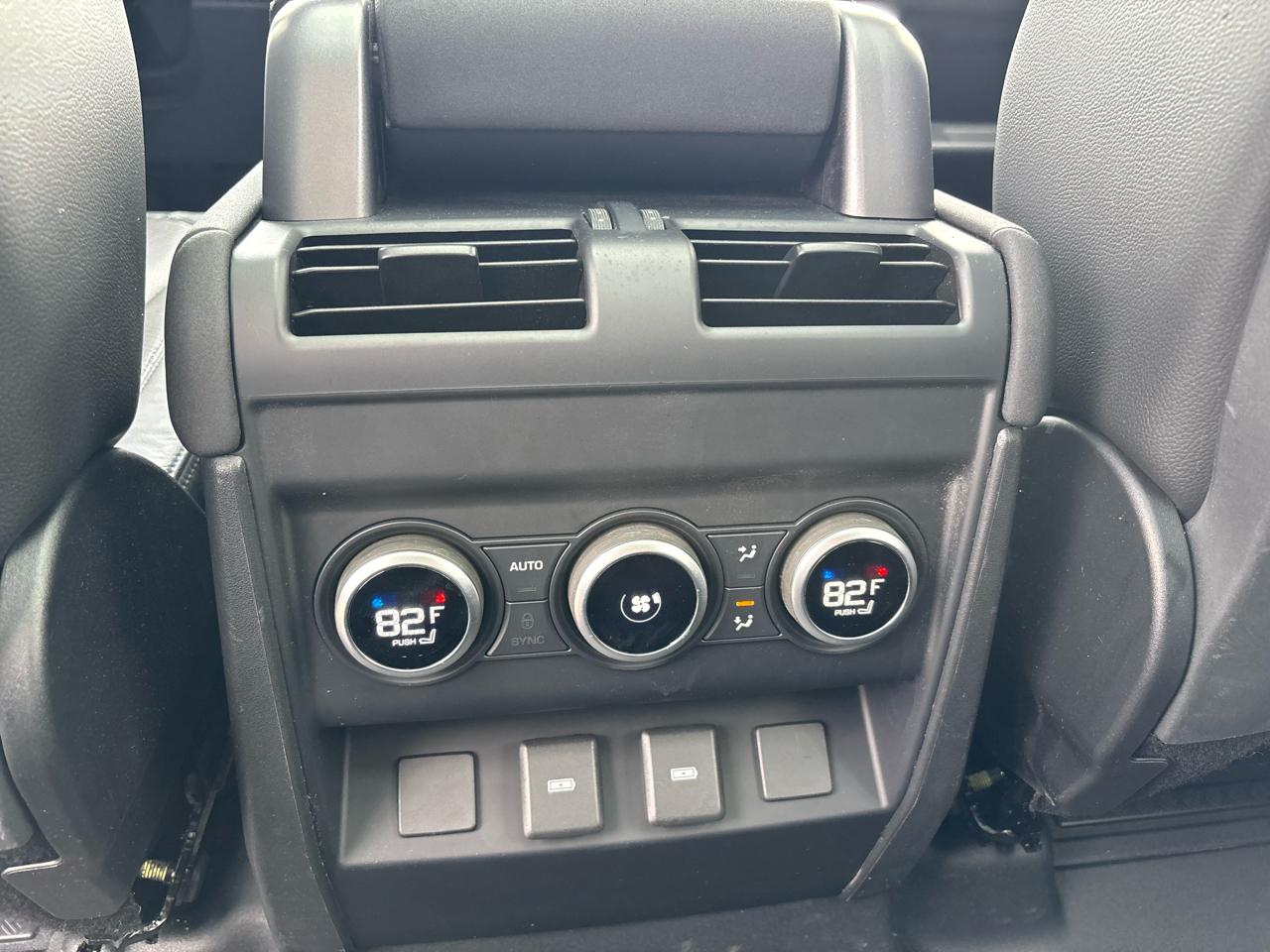 Land Rover Defender 110 S AWD 2023