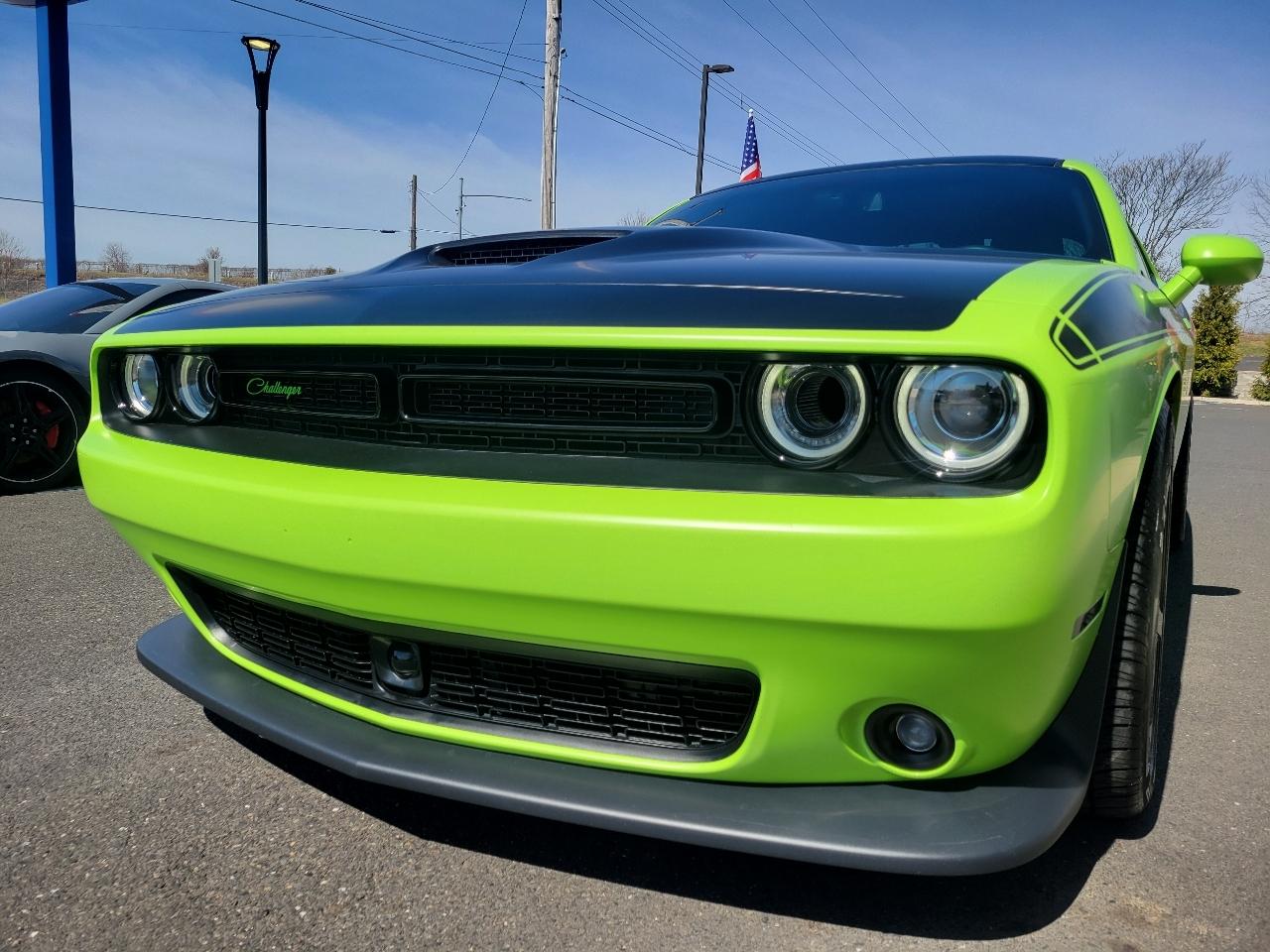 Dodge Challenger  2023