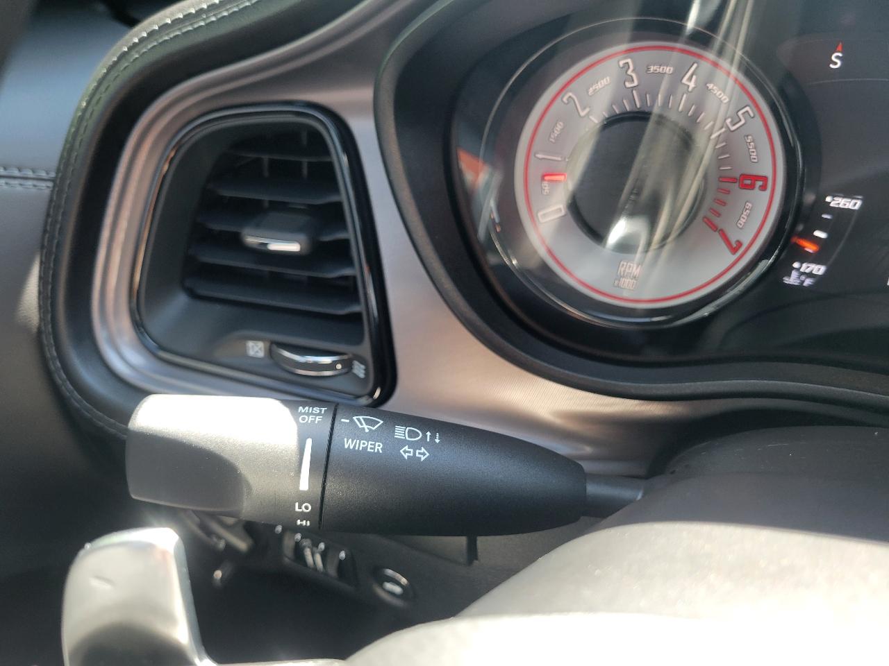 Dodge Challenger  2023