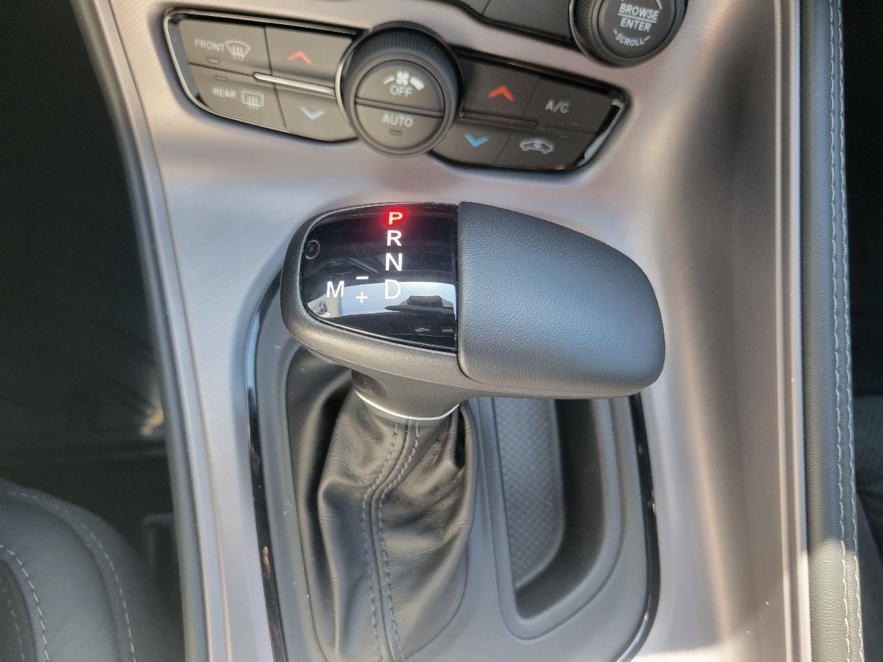 Dodge Challenger  2023