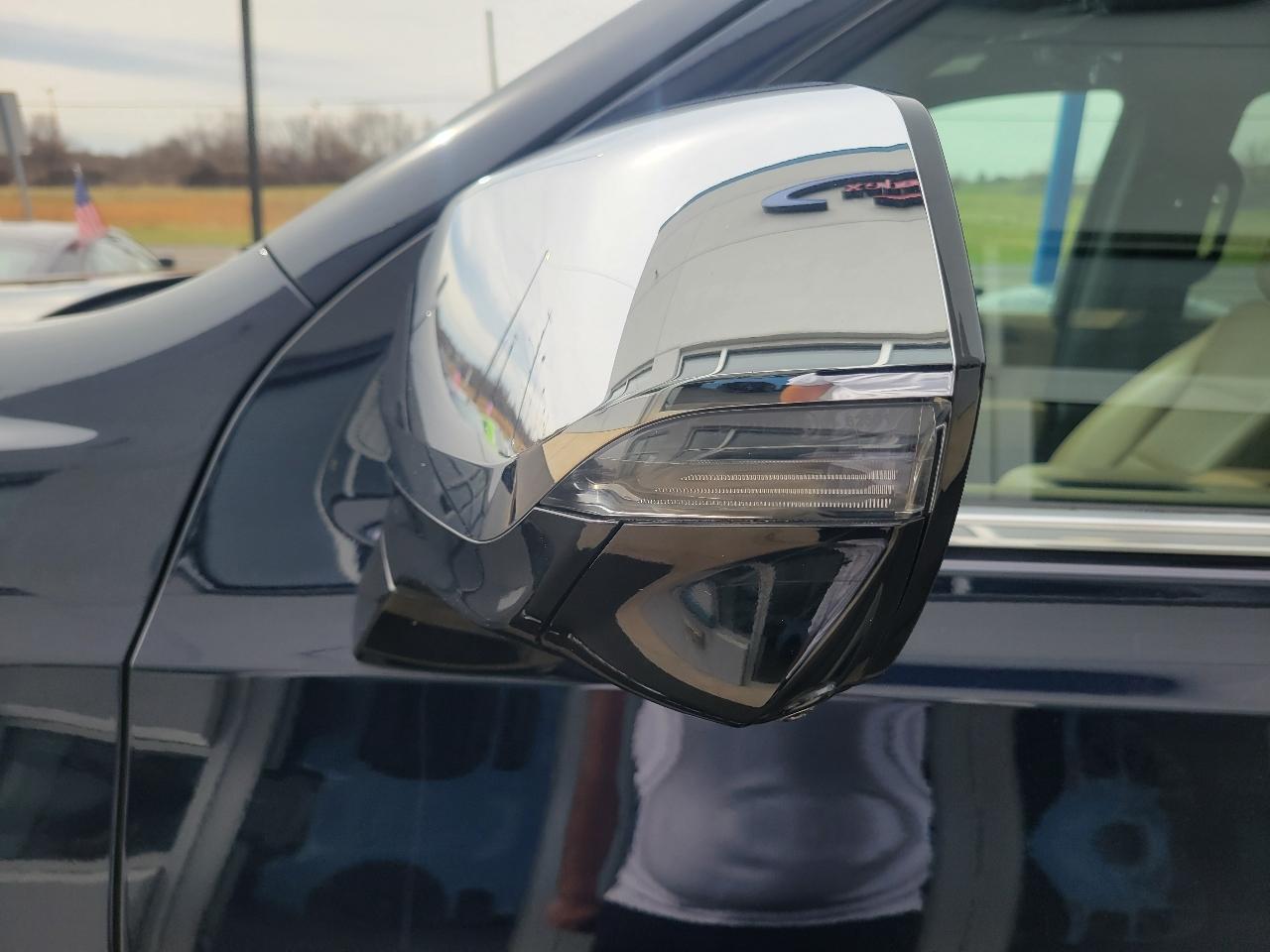 Chevrolet Tahoe 4WD 4dr Premier 2021