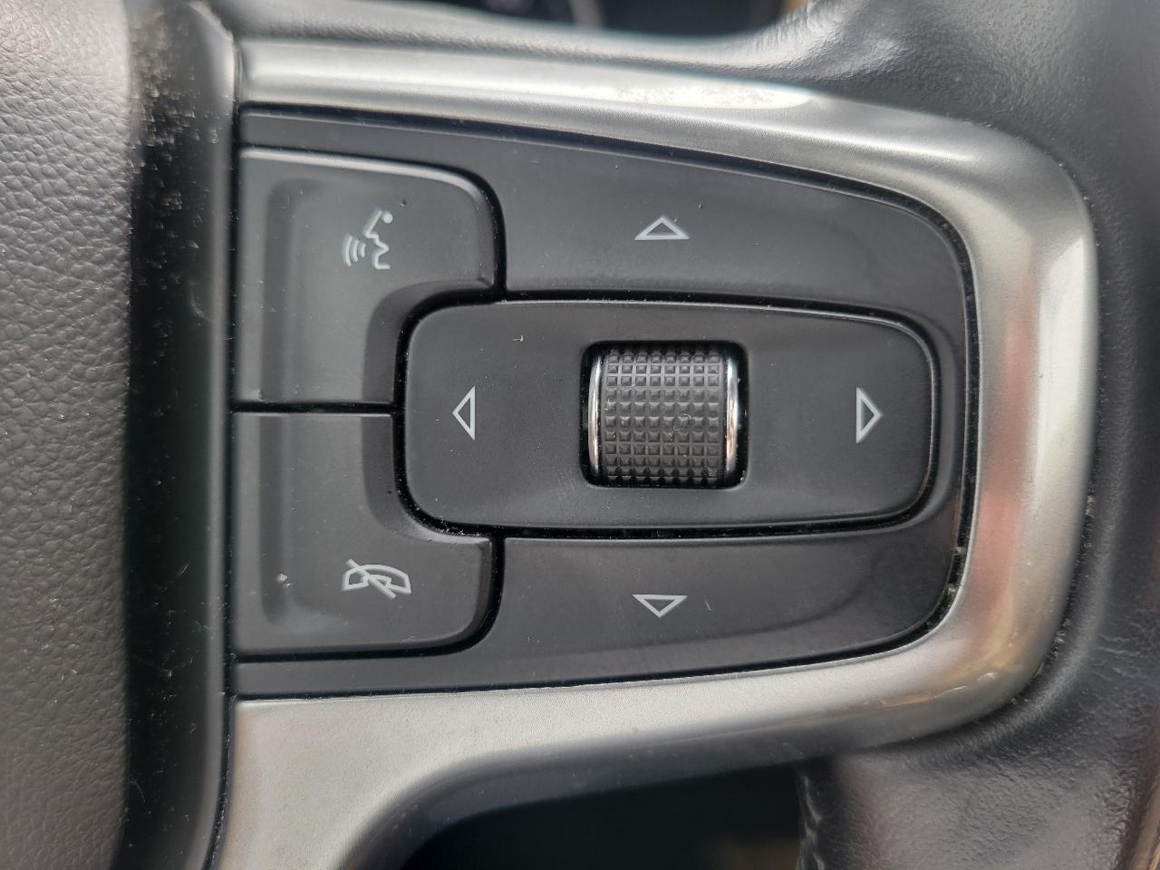 Chevrolet Tahoe 4WD 4dr Premier 2021