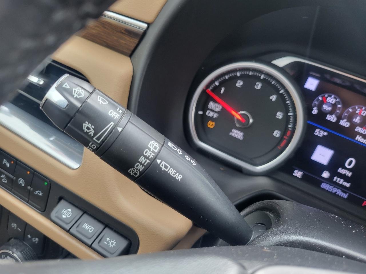 Chevrolet Tahoe 4WD 4dr Premier 2021