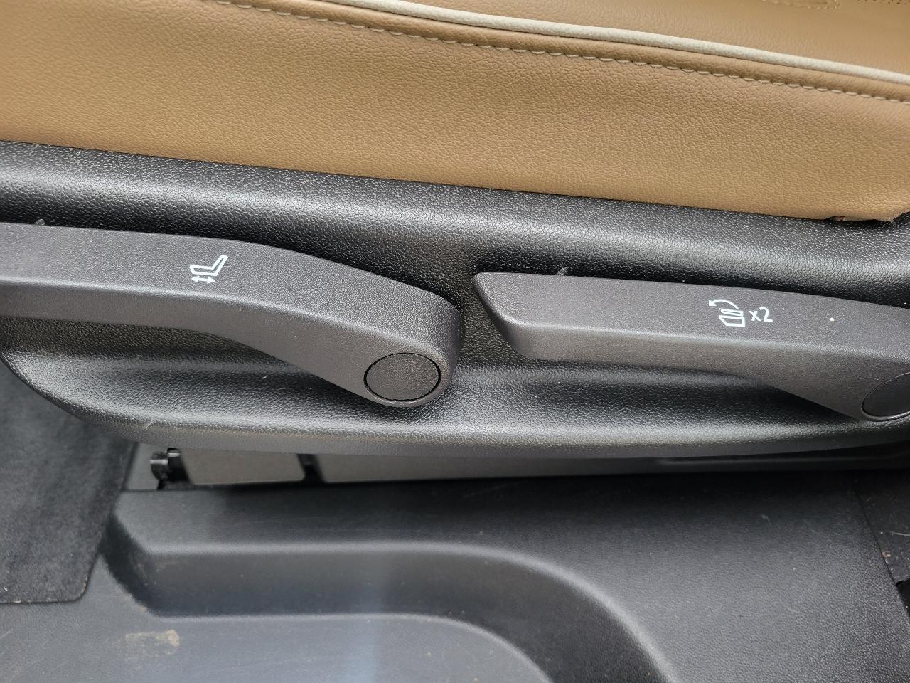 Chevrolet Tahoe 4WD 4dr Premier 2021