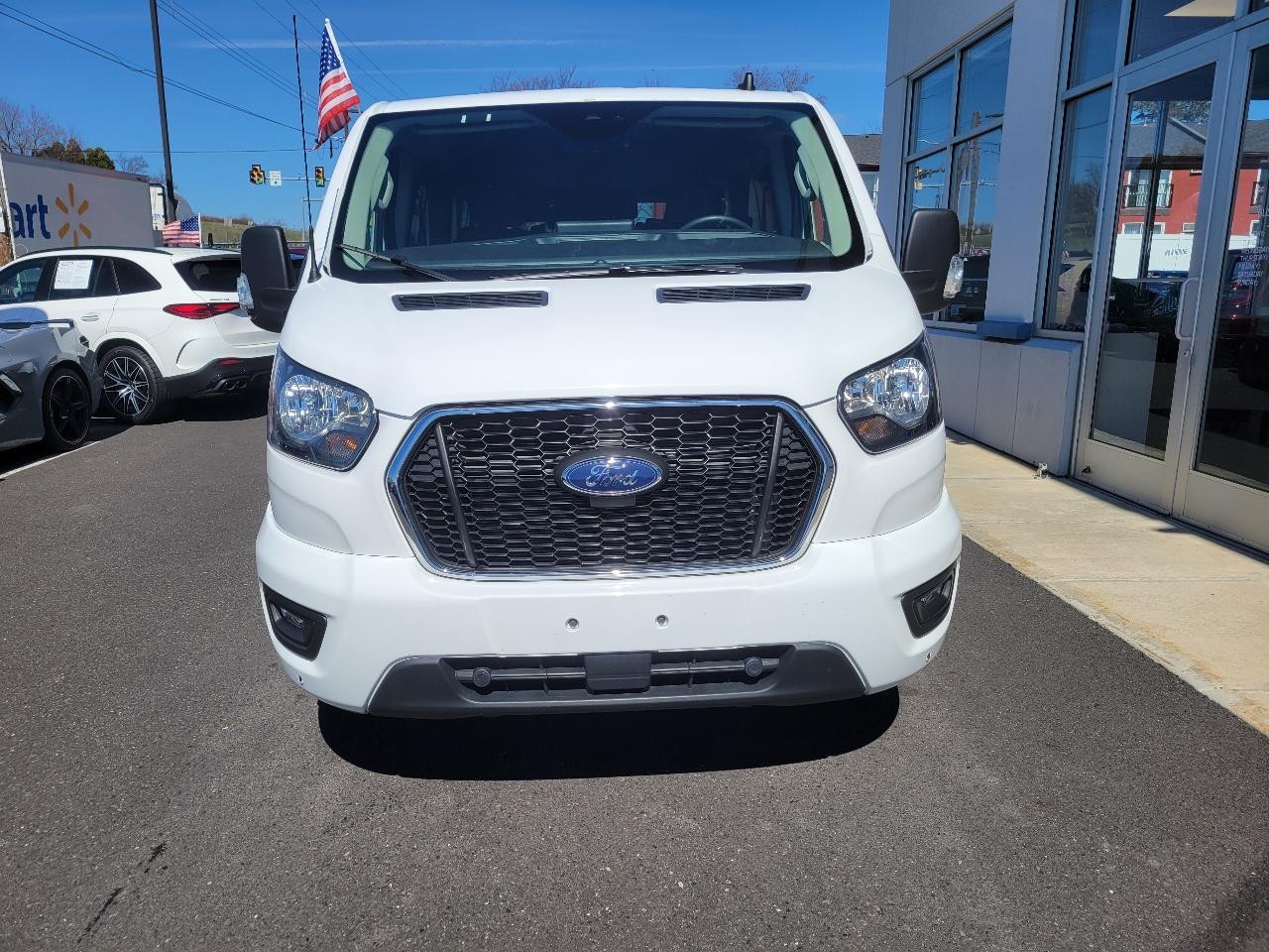 Ford Transit Passenger Wagon T-350 148" Low Roof XLT RWD 2024