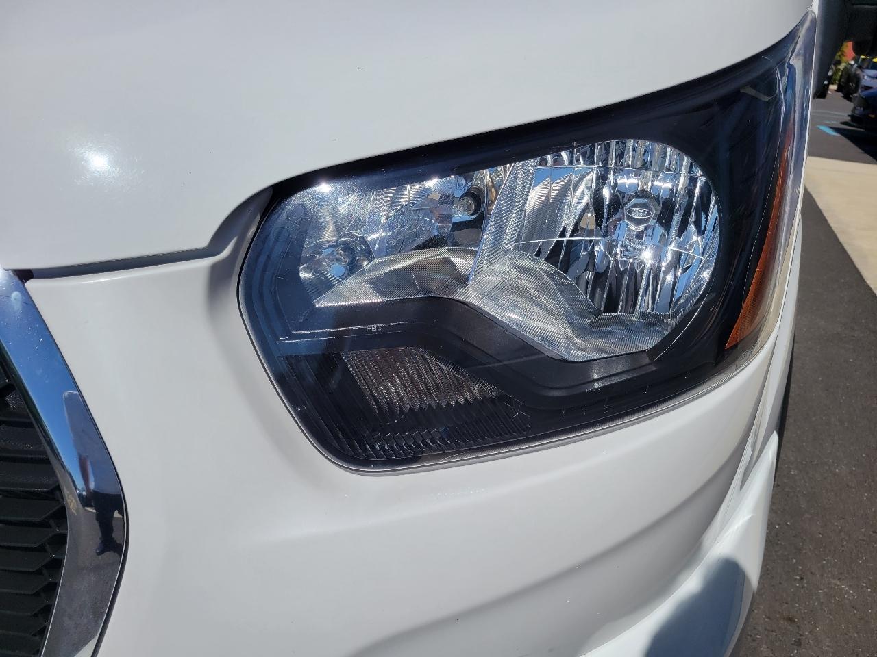 Ford Transit Passenger Wagon T-350 148" Low Roof XLT RWD 2024