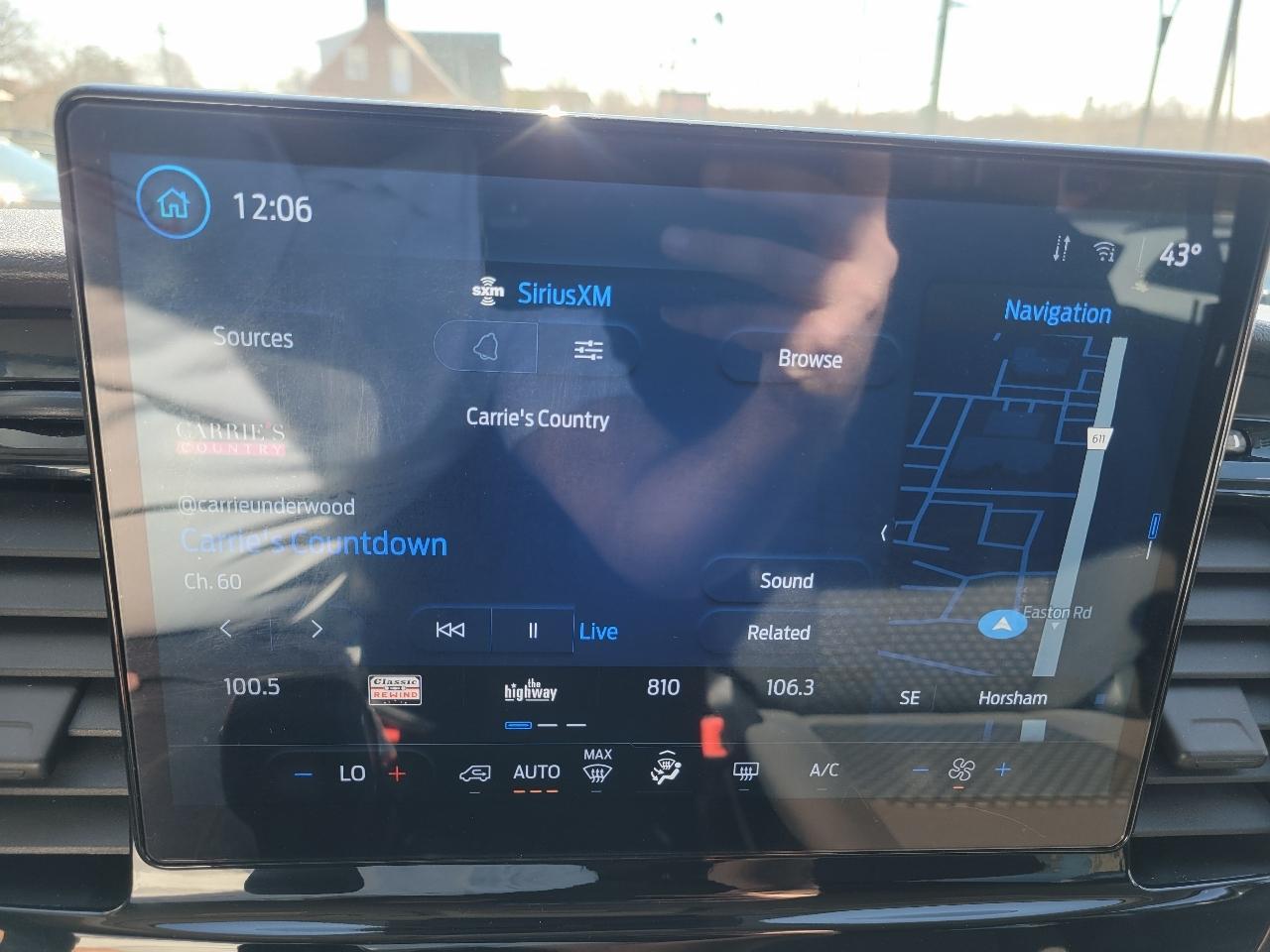 Ford Transit Passenger Wagon T-350 148" Low Roof XLT RWD 2024