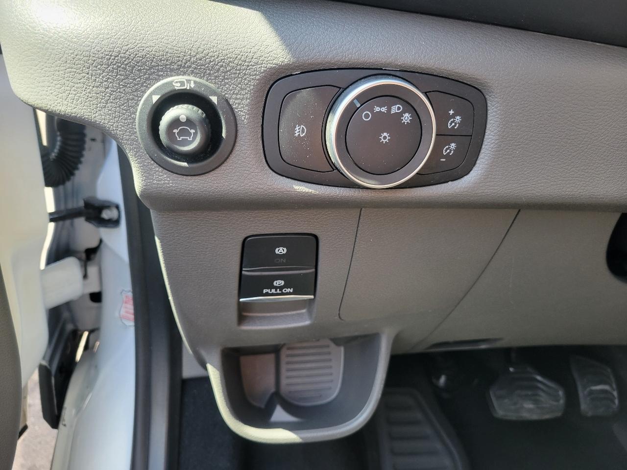 Ford Transit Passenger Wagon T-350 148" Low Roof XLT RWD 2024