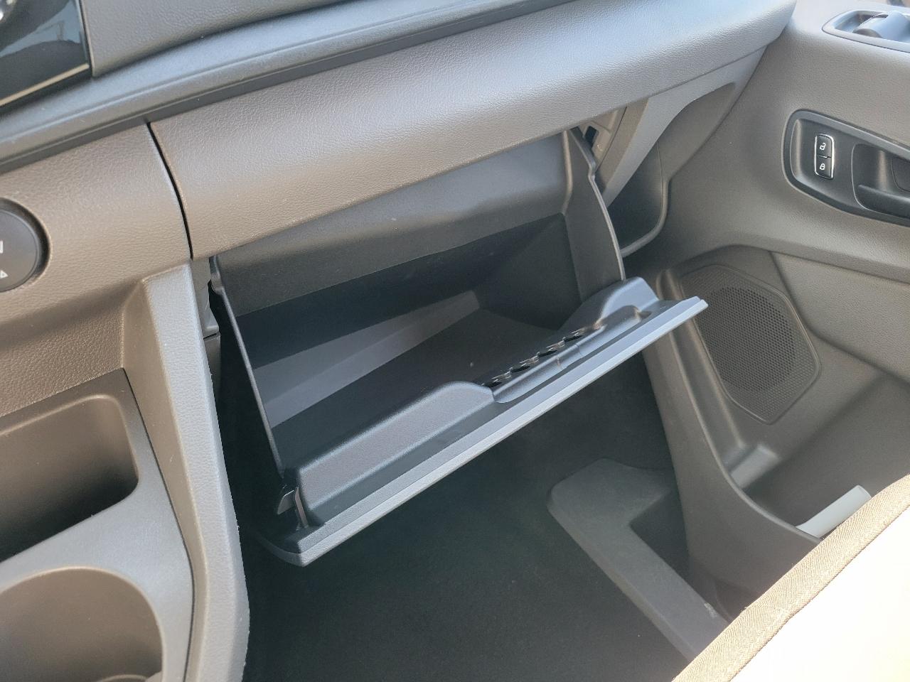 Ford Transit Passenger Wagon T-350 148" Low Roof XLT RWD 2024