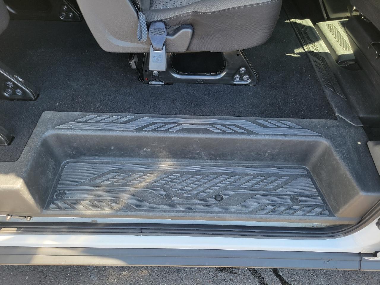 Ford Transit Passenger Wagon T-350 148" Low Roof XLT RWD 2024