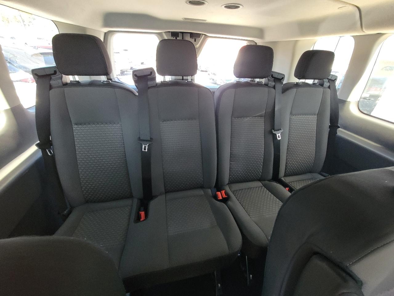 Ford Transit Passenger Wagon T-350 148" Low Roof XLT RWD 2024