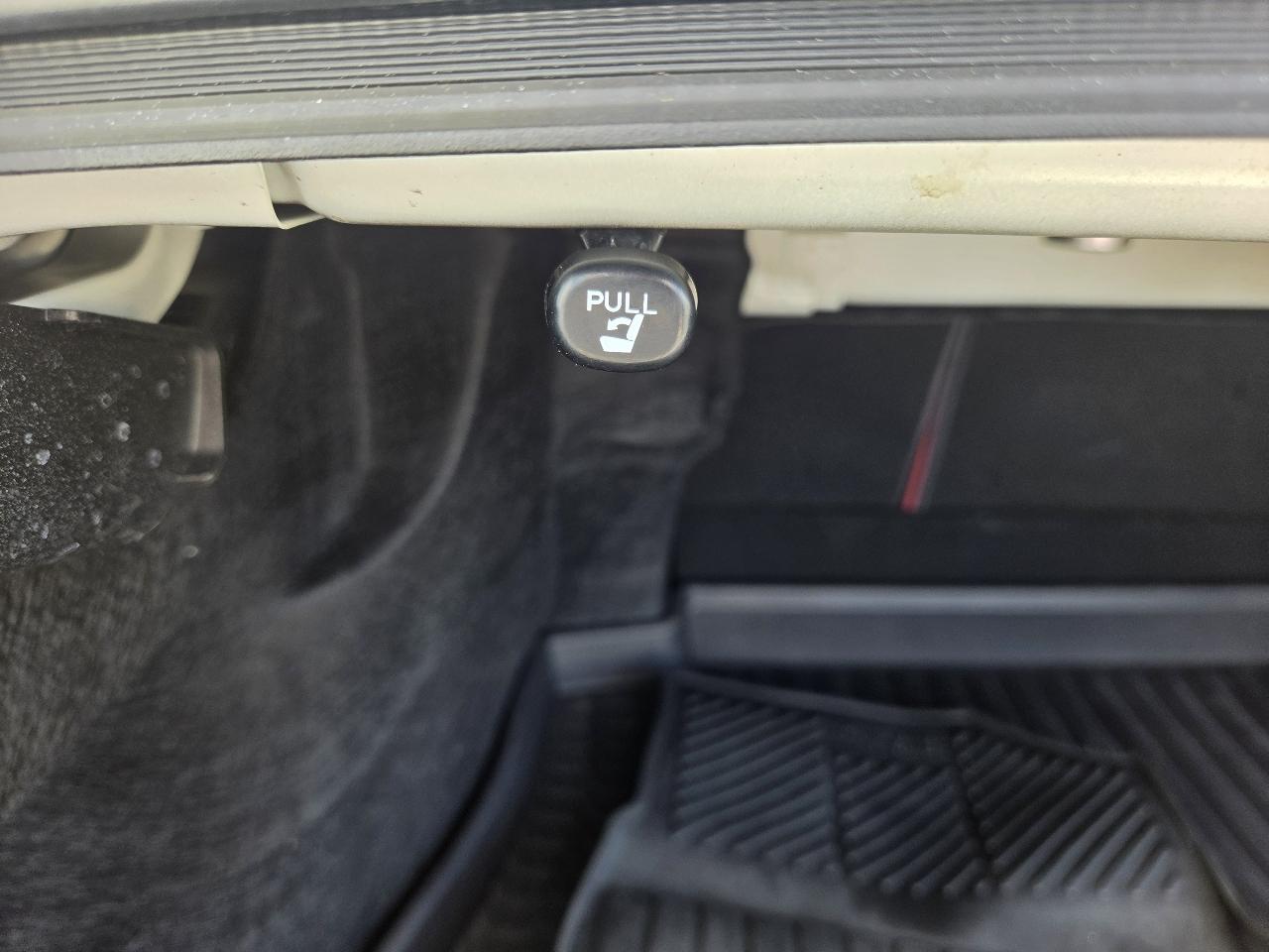 Toyota Camry XSE Auto (Natl) 2019