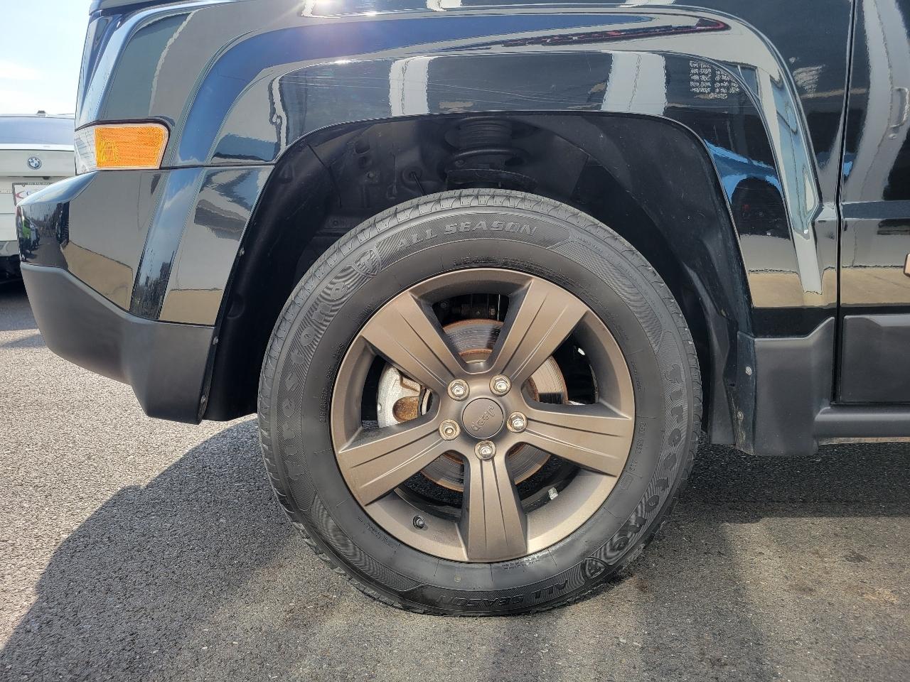 Jeep Patriot 75th Anniversary Edition FWD *Ltd Avail* 2017