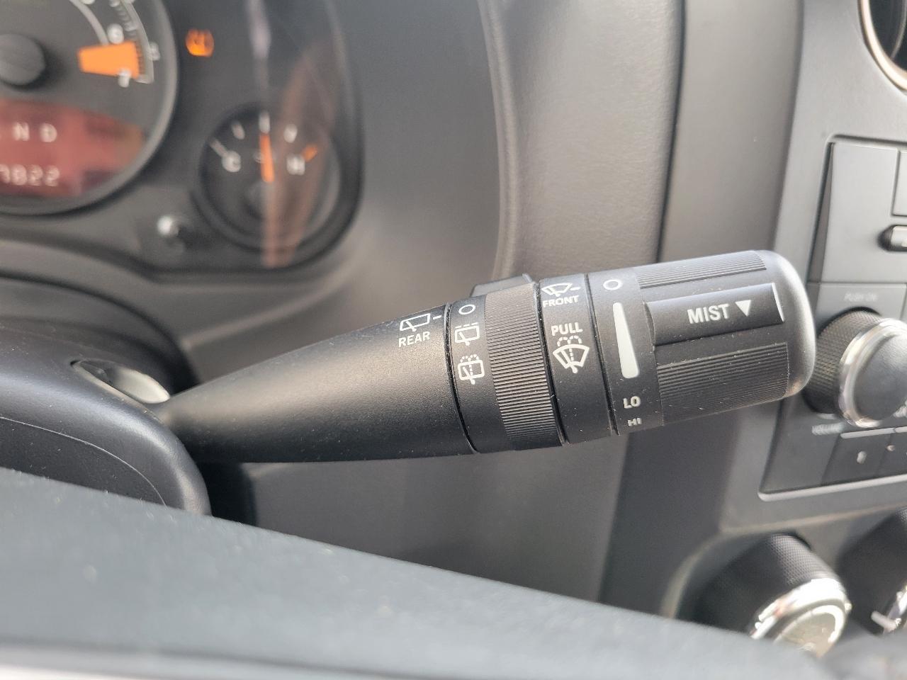 Jeep Patriot 75th Anniversary Edition FWD *Ltd Avail* 2017