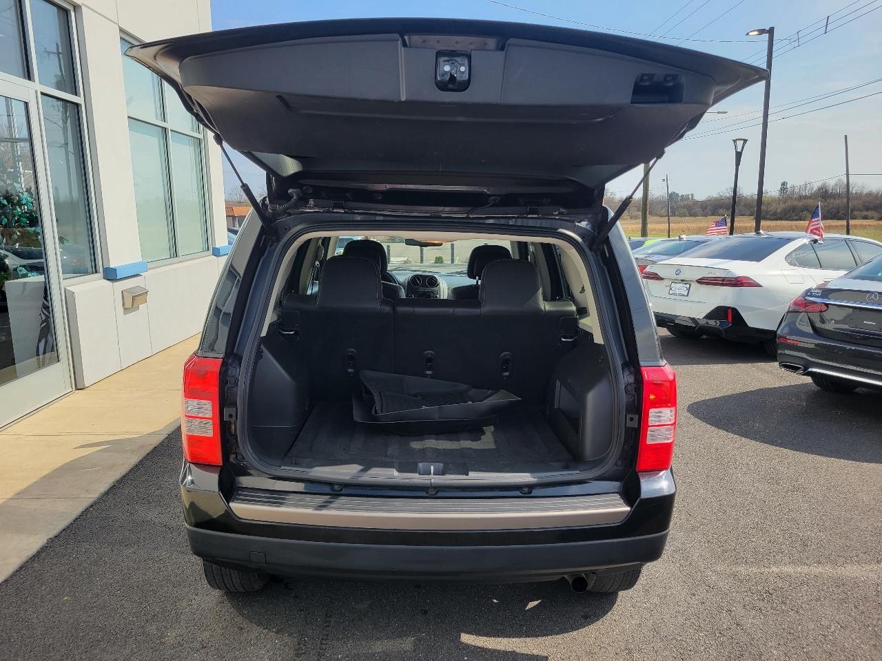 Jeep Patriot 75th Anniversary Edition FWD *Ltd Avail* 2017