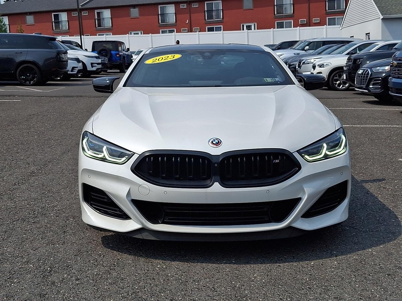 BMW 8 Series M850i xDrive Coupe 2023