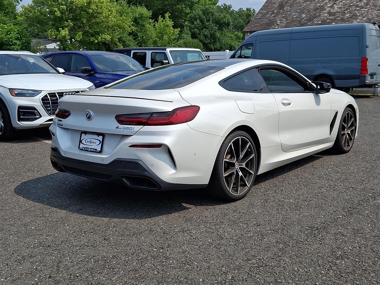 BMW 8 Series M850i xDrive Coupe 2023