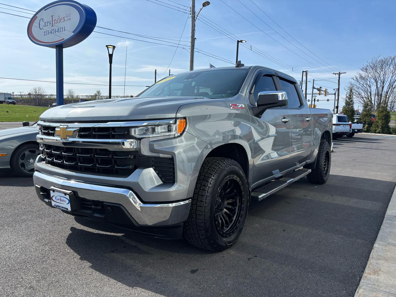Chevrolet Silverado 1500 LT Z71 Crew Cab 4WD 2023