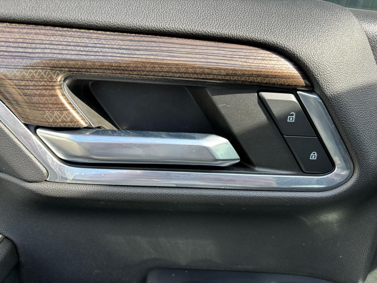 Chevrolet Silverado 1500 LT Z71 Crew Cab 4WD 2023